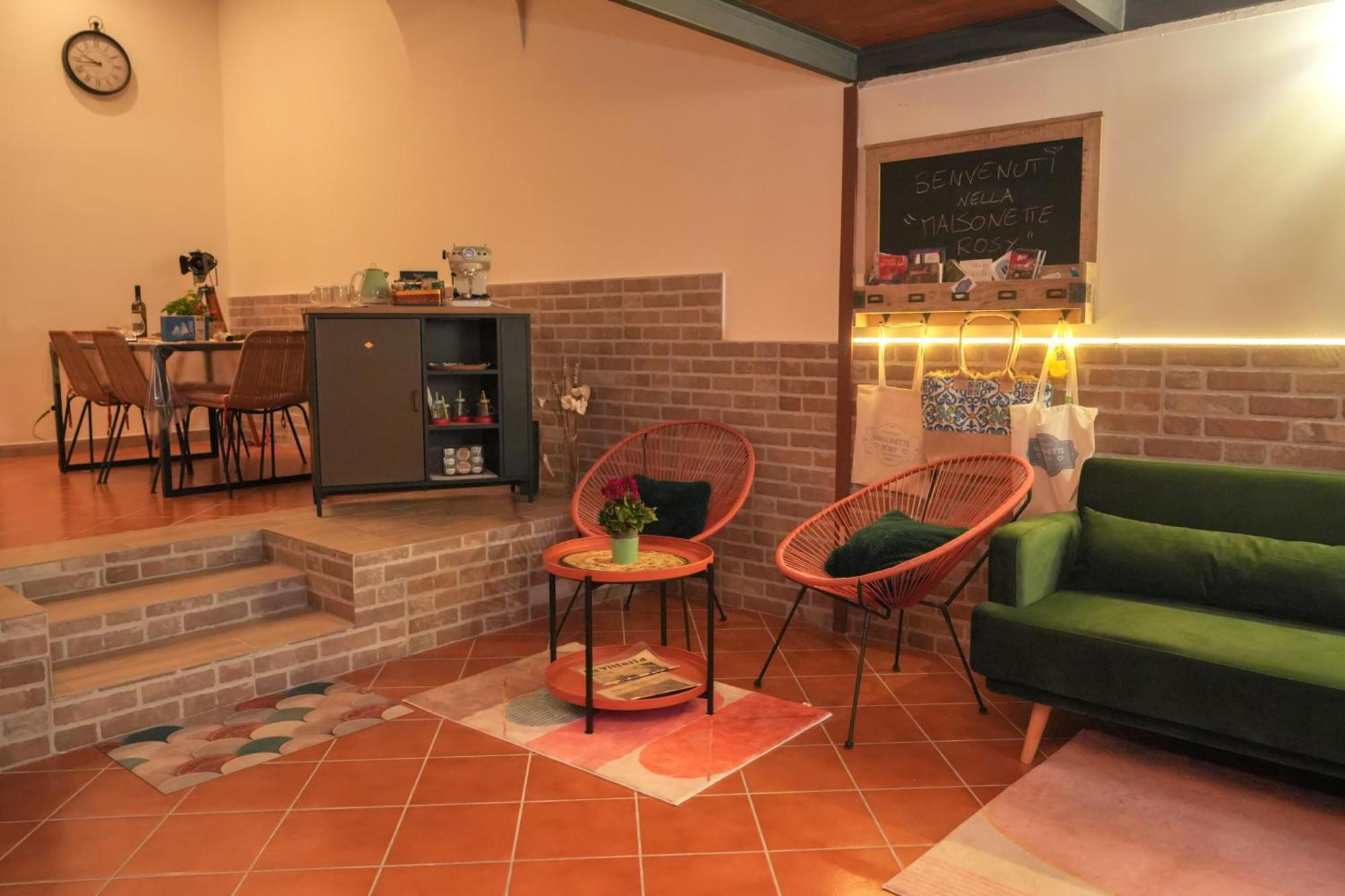 Maisonette Rosy Neapol Zewnętrze zdjęcie